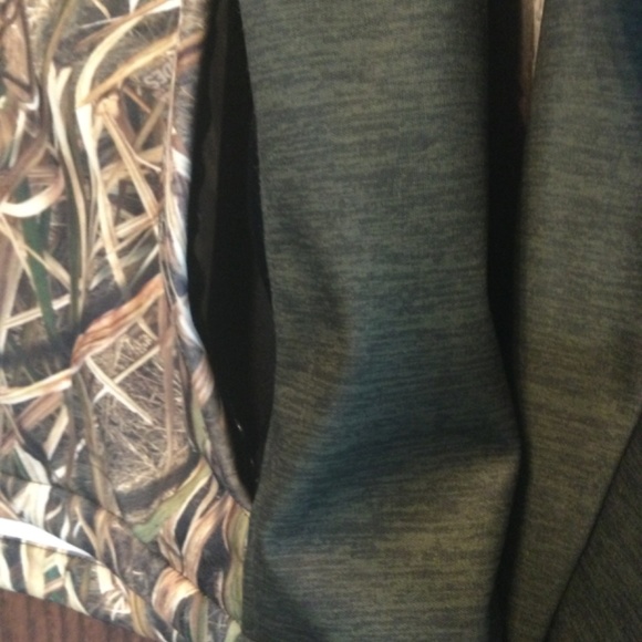 Trail Crest Mossy Oak Blades Jacket - Picture 4 of 8